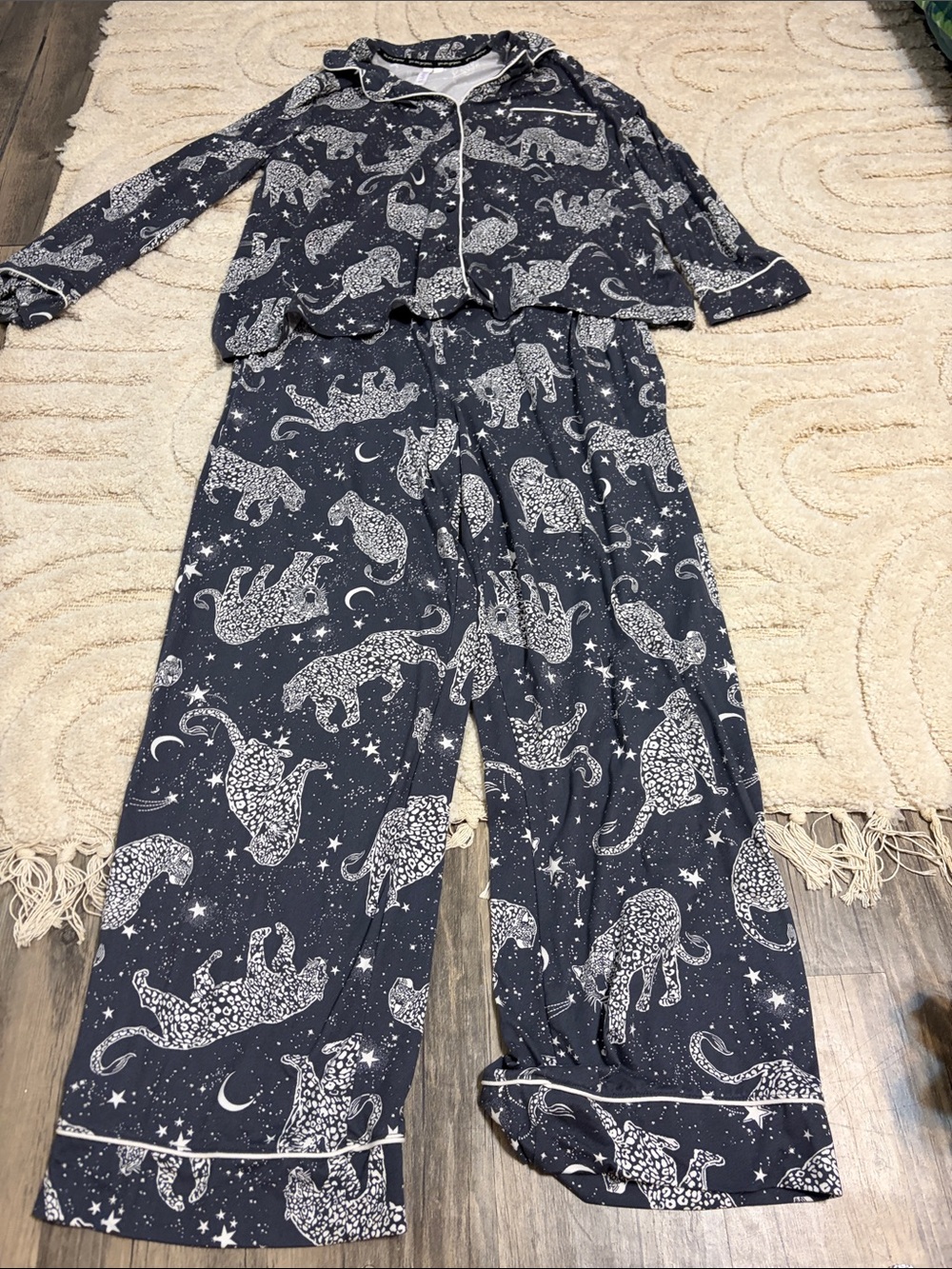 Jaguar pajamas
